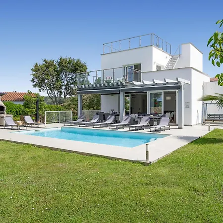 Luxury - Amazing Sea Views