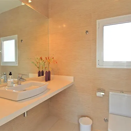 Luxury - Amazing Sea Views