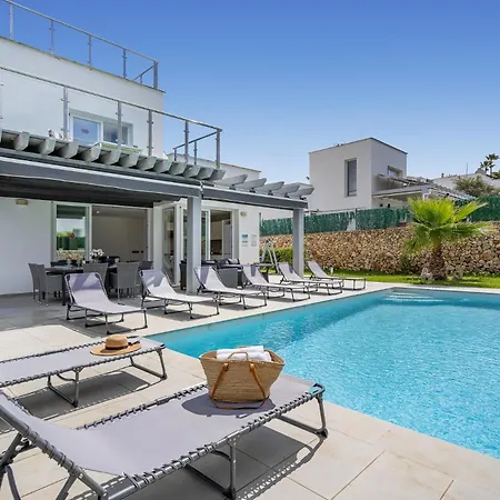 Luxury - Amazing Sea Views